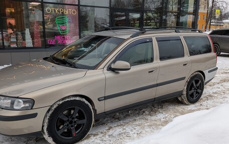 Volvo V70 III рестайлинг, 2000 год, 680 000 рублей, 4 фотография