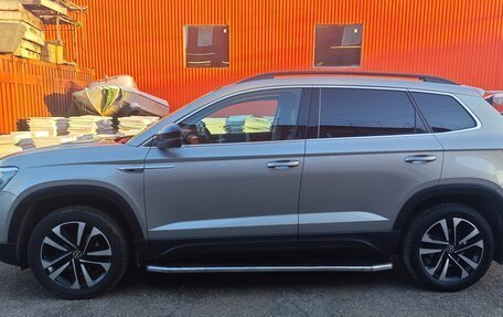 Volkswagen Taos, 2021 год, 2 150 000 рублей, 10 фотография