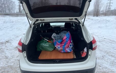 Nissan Qashqai, 2016 год, 1 490 000 рублей, 10 фотография