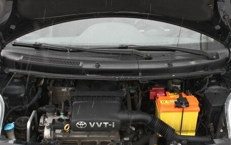 Toyota Yaris III рестайлинг, 2007 год, 423 000 рублей, 10 фотография