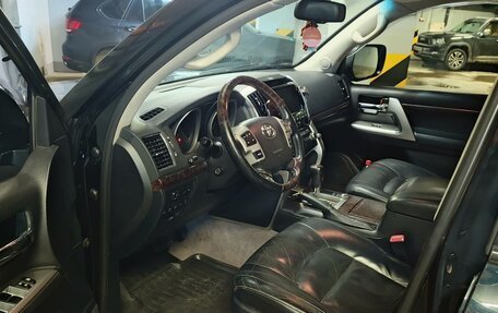 Toyota Land Cruiser 200, 2013 год, 2 950 000 рублей, 5 фотография