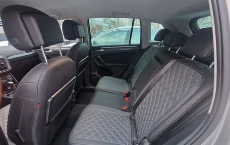 Volkswagen Tiguan II, 2017 год, 2 400 000 рублей, 7 фотография