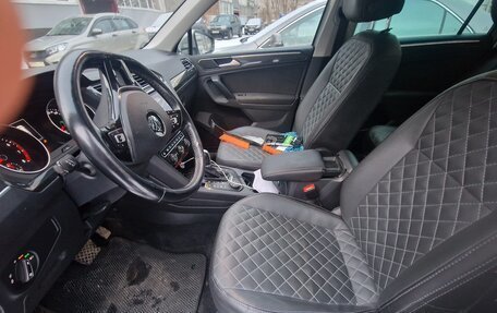 Volkswagen Tiguan II, 2017 год, 2 400 000 рублей, 8 фотография