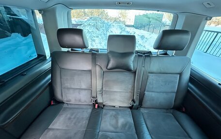 Volkswagen Multivan T5, 2010 год, 1 800 000 рублей, 14 фотография