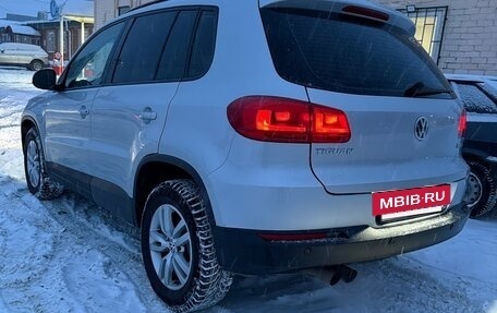 Volkswagen Tiguan I, 2011 год, 1 158 600 рублей, 4 фотография