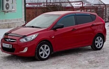 Hyundai Solaris II рестайлинг, 2012 год, 685 000 рублей, 11 фотография