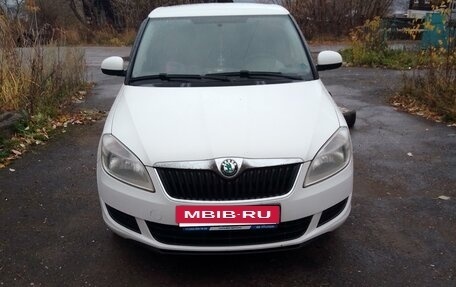 Skoda Fabia II, 2012 год, 550 000 рублей, 2 фотография