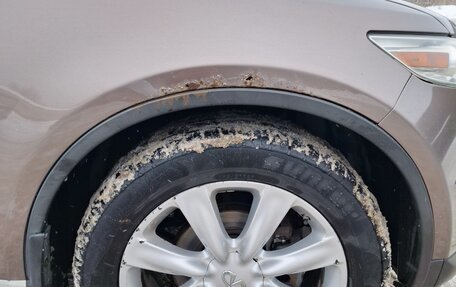 Infiniti FX I, 2006 год, 750 000 рублей, 11 фотография