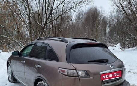 Infiniti FX I, 2006 год, 750 000 рублей, 7 фотография