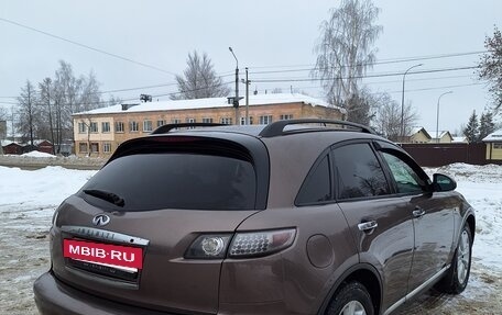 Infiniti FX I, 2006 год, 750 000 рублей, 5 фотография