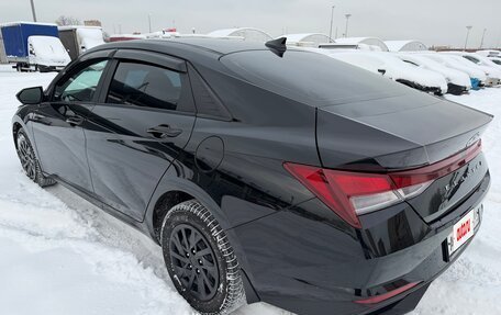 Hyundai Elantra, 2023 год, 1 100 000 рублей, 6 фотография