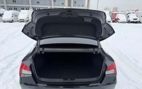 Hyundai Elantra, 2023 год, 1 100 000 рублей, 13 фотография