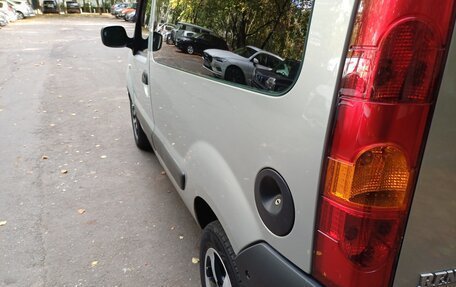 Renault Kangoo II рестайлинг, 2008 год, 350 000 рублей, 9 фотография