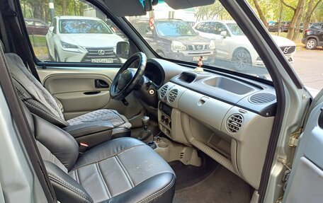 Renault Kangoo II рестайлинг, 2008 год, 350 000 рублей, 17 фотография