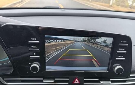 Hyundai Elantra, 2023 год, 1 220 000 рублей, 17 фотография