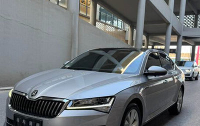 Skoda Superb III рестайлинг, 2021 год, 2 375 000 рублей, 1 фотография