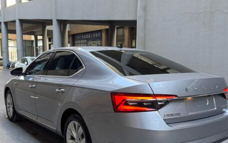 Skoda Superb III рестайлинг, 2021 год, 2 375 000 рублей, 8 фотография