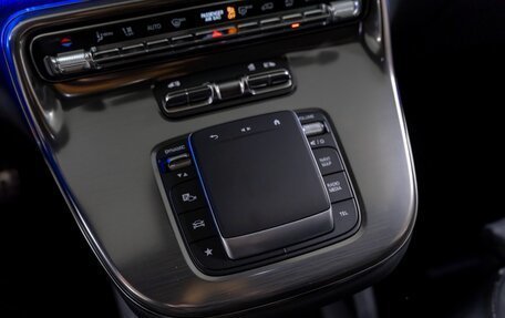 Mercedes-Benz V-Класс, 2025 год, 15 900 000 рублей, 17 фотография