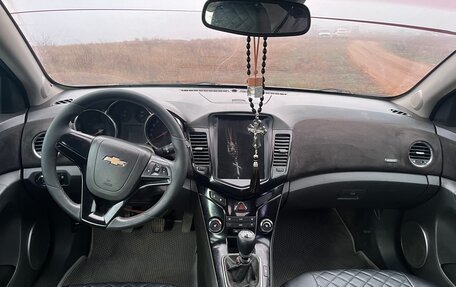 Chevrolet Cruze II, 2009 год, 650 000 рублей, 12 фотография