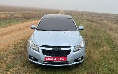 Chevrolet Cruze II, 2009 год, 650 000 рублей, 9 фотография