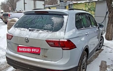 Volkswagen Tiguan II, 2019 год, 2 500 000 рублей, 3 фотография