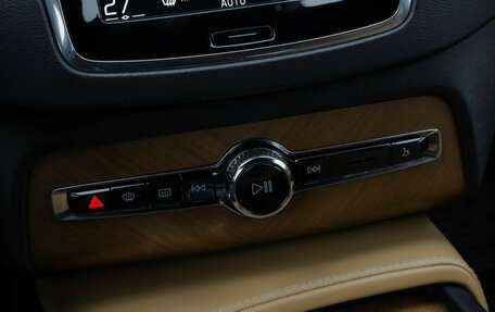 Volvo XC90 II рестайлинг, 2015 год, 3 399 000 рублей, 20 фотография