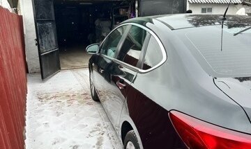 Opel Astra J, 2013 год, 1 100 000 рублей, 16 фотография