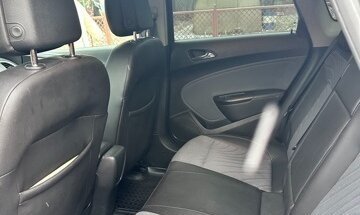 Opel Astra J, 2013 год, 1 100 000 рублей, 15 фотография