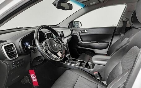 KIA Sportage IV рестайлинг, 2019 год, 2 159 000 рублей, 16 фотография