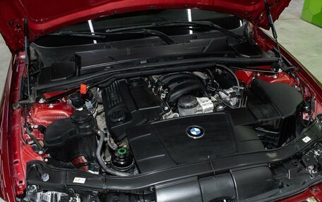 BMW 3 серия, 2010 год, 1 049 000 рублей, 21 фотография