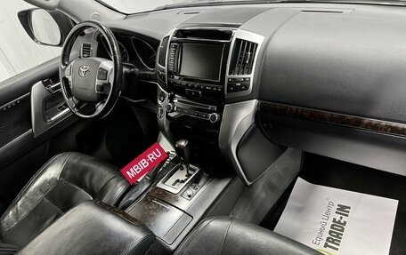 Toyota Land Cruiser 200, 2012 год, 3 595 000 рублей, 14 фотография