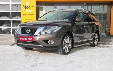 Nissan Pathfinder, 2014 год, 1 775 000 рублей, 3 фотография