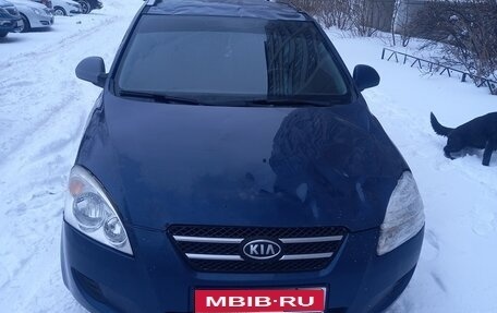 KIA cee'd I рестайлинг, 2008 год, 425 000 рублей, 1 фотография