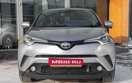 Toyota C-HR I рестайлинг, 2017 год, 1 848 000 рублей, 4 фотография