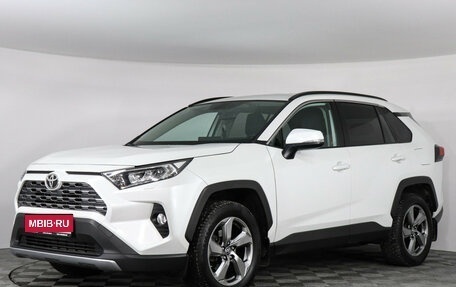 Toyota RAV4, 2019 год, 3 399 000 рублей, 1 фотография