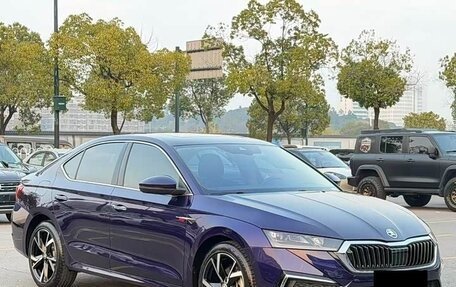 Skoda Octavia IV, 2022 год, 2 380 000 рублей, 2 фотография