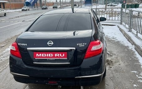 Nissan Teana, 2010 год, 650 000 рублей, 4 фотография