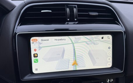 Jaguar F-Pace, 2016 год, 2 290 000 рублей, 16 фотография