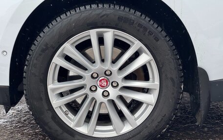 Jaguar F-Pace, 2016 год, 2 290 000 рублей, 29 фотография