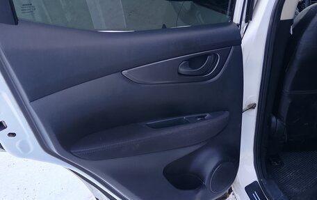 Nissan Qashqai, 2015 год, 1 500 000 рублей, 5 фотография