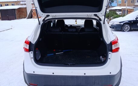 Nissan Qashqai, 2015 год, 1 500 000 рублей, 16 фотография