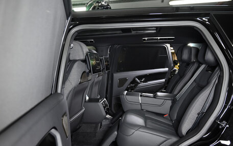 Land Rover Range Rover IV рестайлинг, 2024 год, 34 000 000 рублей, 12 фотография