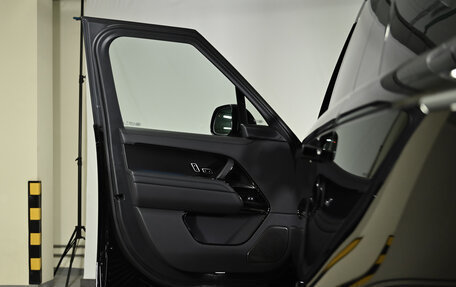 Land Rover Range Rover IV рестайлинг, 2024 год, 34 000 000 рублей, 22 фотография