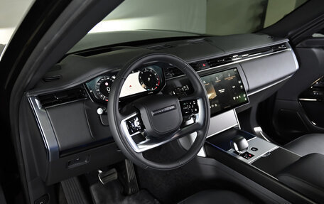 Land Rover Range Rover IV рестайлинг, 2024 год, 34 000 000 рублей, 26 фотография