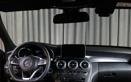 Mercedes-Benz C-Класс, 2018 год, 1 999 000 рублей, 12 фотография