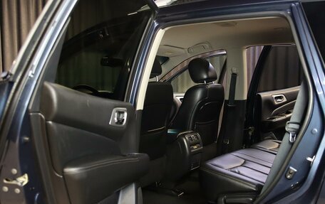 Nissan Pathfinder, 2015 год, 1 499 000 рублей, 8 фотография