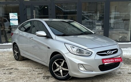Hyundai Solaris II рестайлинг, 2013 год, 850 000 рублей, 2 фотография
