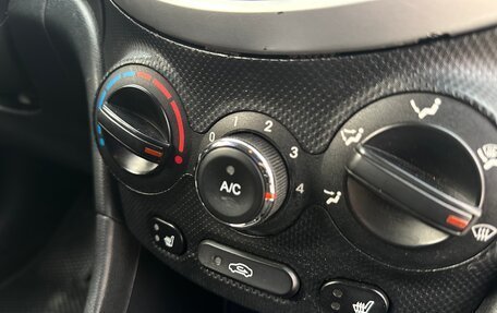 Hyundai Solaris II рестайлинг, 2013 год, 850 000 рублей, 17 фотография