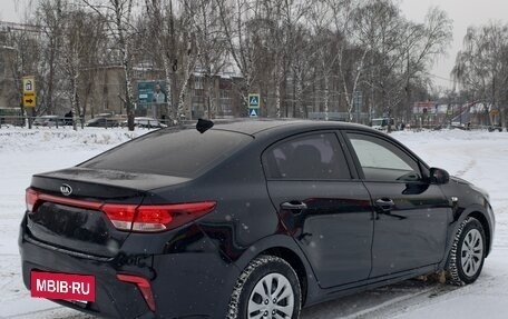 KIA Rio IV, 2019 год, 1 390 000 рублей, 4 фотография