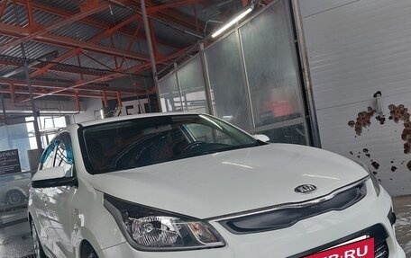 KIA Rio III рестайлинг, 2017 год, 935 000 рублей, 4 фотография